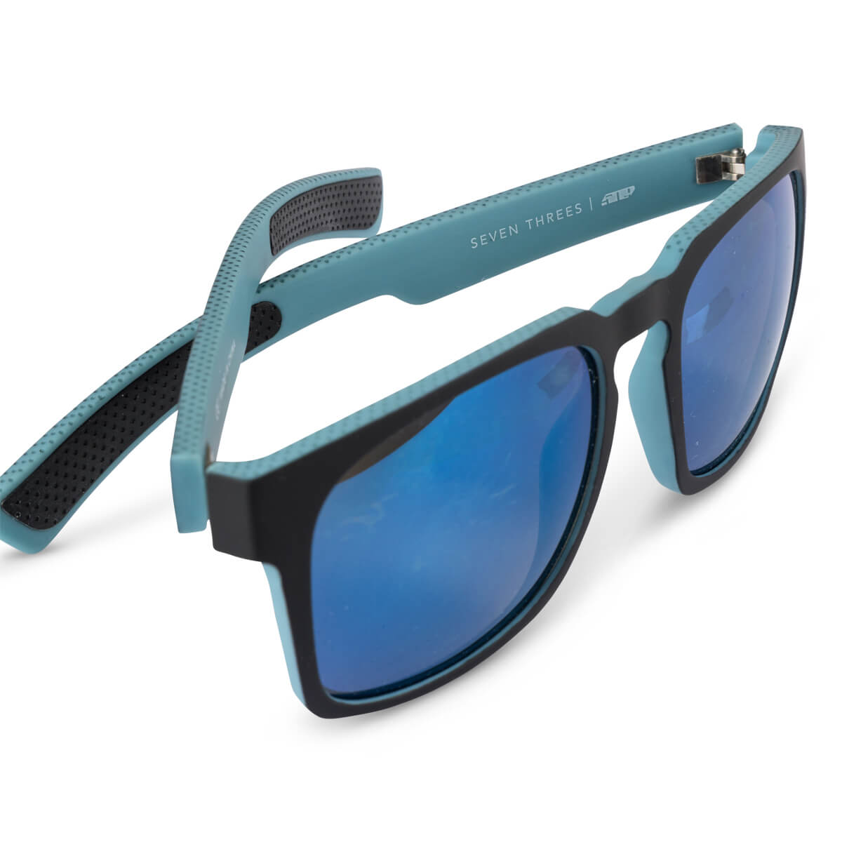 509 Seven Threes Sunglasses